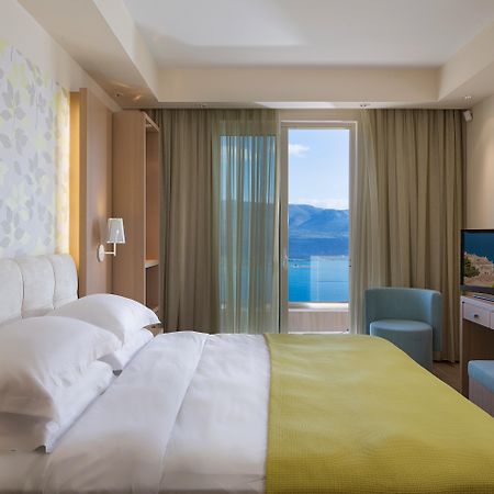 Princess Kyniska Suites Plitra Exterior photo